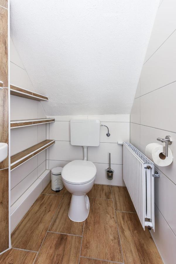 Friesenmeer Ferienwohnung Vier Bensersiel Extérieur photo